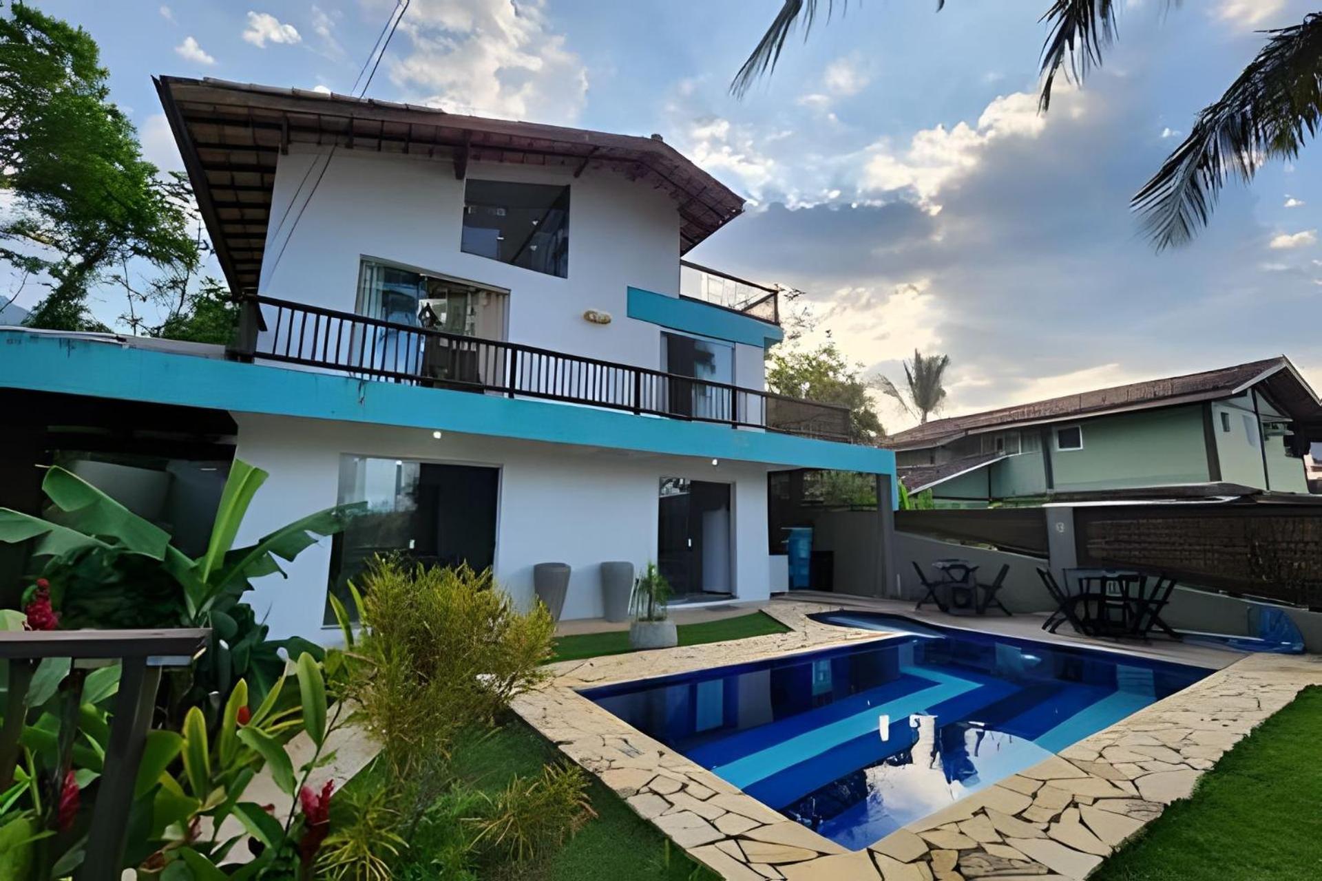 Bela Casa De 4 Suites Com Piscina E Vista - Curral إلهابيلا المظهر الخارجي الصورة